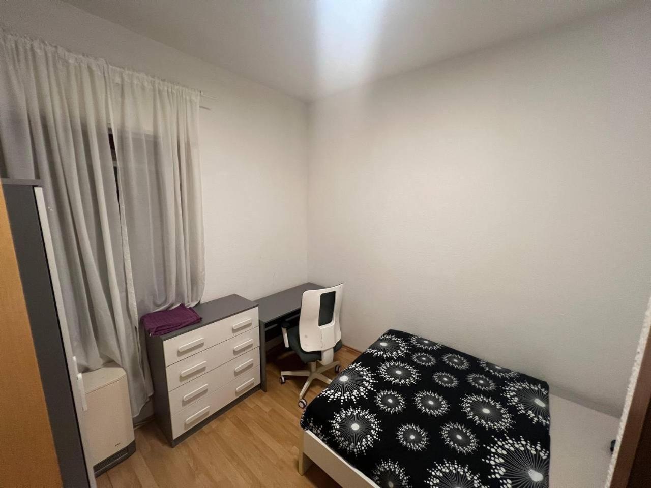 2 Room Apartament Messe Essen Exterior foto